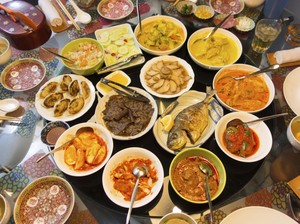 Apakah Benar Konsumsi Makanan Bersantan Penyebab Diare?