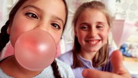 Iseng Main Tiup Balon Permen Karet? 3 Pilihan Ini Paling Gampang Ditiup Besar