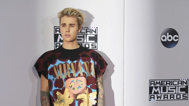 Justin Bieber Dilarang Tinggal di Beverly Hills