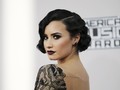 Pria Diduga Bandar Narkoba Demi Lovato Sedang Dicari Polisi
