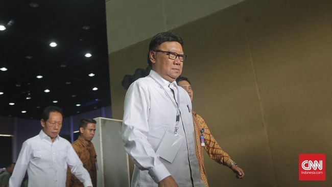 Tjahjo Curigai Bupati Cirebon Sering Telepon Sebelum OTT KPK