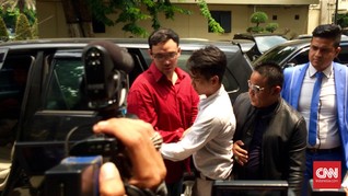 Polda Metro Tunda Pelimpahan Berkas Sandy Tumiwa ke Kejati