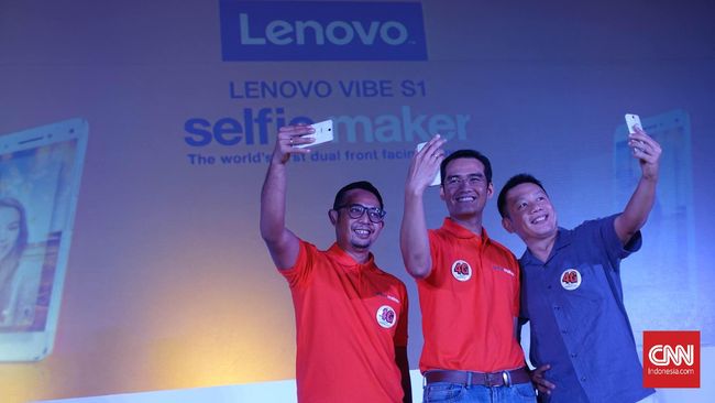 Riset: Pria di Atas 30 Tahun Lebih Doyan Selfie