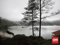 Menyepi di Danau Linow Tomohon
