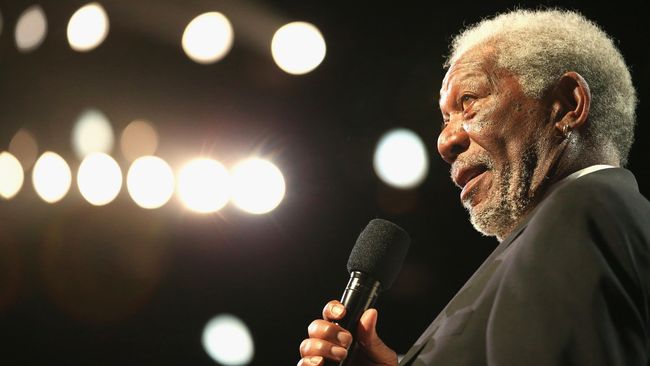 'Disopiri' Morgan Freeman ke Arah yang Benar