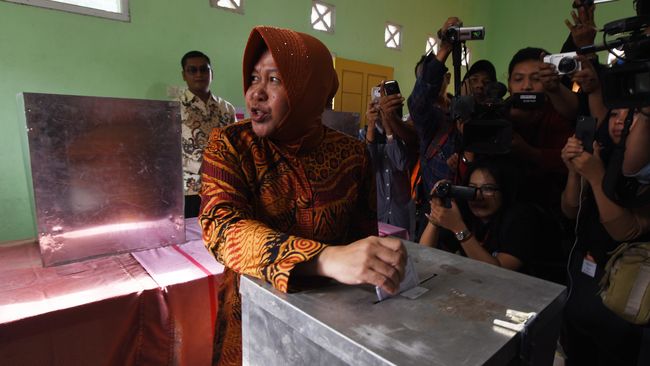 Risma soal Surabaya Membara: Tak Ada Izin Sama Sekali
