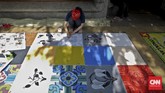 Pun demikian, warna-warni mural itu sukses menjadikan kawasan Cikini lebih berwarna. Masyarakat pun mulai menyebarkannya di media sosial. (CNN Indonesia/Adhi Wicaksono)