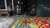 Di sisi lain, hal itu juga membuat daerah tersebut jadi semakin menarik untuk dikunjungi. Terlebih Cikini yang terkenal dengan barisan kafe serta bangunan klasik. (CNN Indonesia/Adhi Wicaksono)