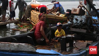 Nadran, Larung Laut Nelayan Angke