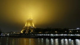 Catatan Panjang Buat Desainer Indonesia Sebelum ke Paris