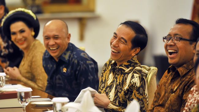 Jokowi Undang 30 Selebriti Medsos ke Istana