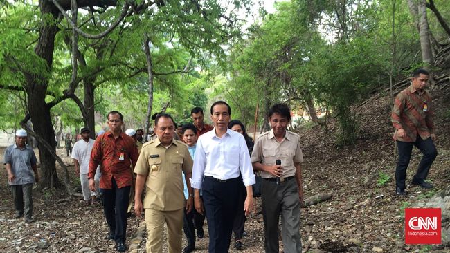 Kunjungi UNS, Jokowi Berikan Kuliah Umum