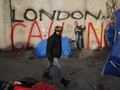Runtuhnya Bintang Uni Eropa di Tangan Banksy