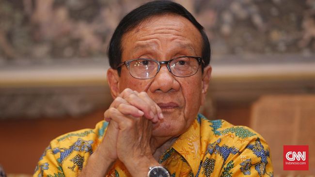 Akbar Tandjung: Saya Tak Bisa Lepas dari Politik (1)