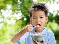 Sejarawan Ungkap Awal Mula Orang RI Ketergantungan Makan Nasi