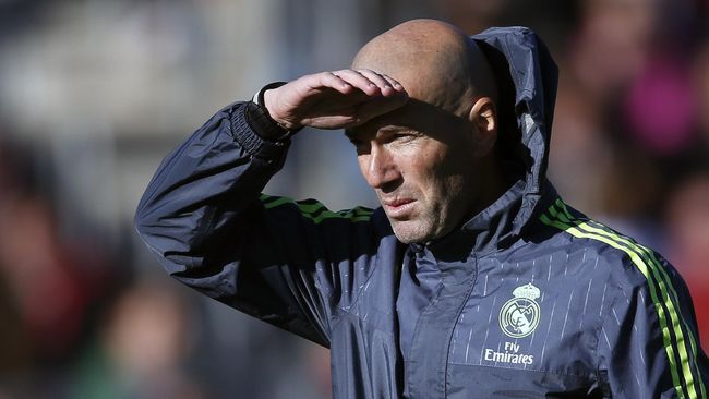 Isco: Zidane Bisa Jadi Penyelamat Madrid