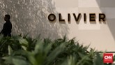 Olivier Cafe ditutup dan dijaga ketat untuk prarekonstruksi kasus tewasnya Mirna. Es kopi Vietnamese yang dipesan Mirna di kafe itu, berdasarkan hasil uji forensik awal Tim Pusat Laboratorium Forensik Kepolisian, mengandung racun sianida.(CNN Indonesia/Safir Makki)