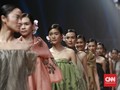 Edward Hutabarat, 35 Tahun 'Berjalan' Bersama Batik