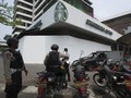 Polisi Jaga Tiap Gedung Lingkar Istana Sejak November 2015