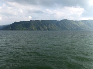 Gunung Berapi Toba Hampir Musnahkan Manusia, Tetapi Juga Bantu Penyebarannya