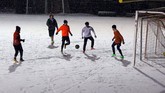 Badai salju ini disebut melebihi snowmageddon yang terjadi pada 2010 saat salju setebal 45 cm mengubur Washington. (Reuters/Carlos Barria)