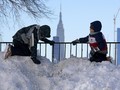 Badai Salju Mereda, Bandara di New York City Mulai Beroperasi