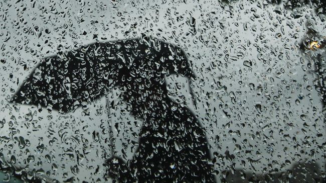 Badai di Yogya Buat Bandara Adisucipto Sempat Tutup