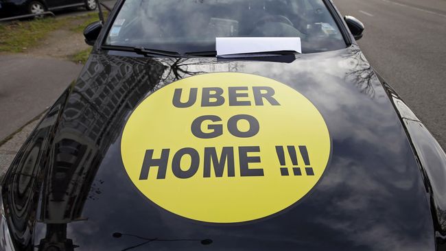 Blue Bird: Uber dan Grab Ciptakan Persaingan Bisnis Tak Sehat