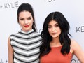 Kylie dan Kendall Jenner Pamer Koleksi Busana Baru