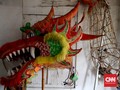 Bengkel Barongsai Beromzet Ratusan Juta Tiap Imlek
