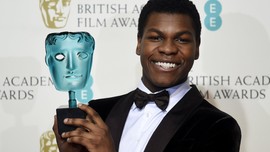 Panggung Bintang 'Star Wars' di London Diancam Bom
