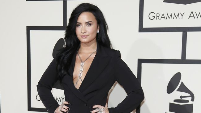 Demi Lovato Disebut Dengki pada Meghan Trainor