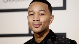 John Legend Catat Sejarah Baru Ajang Penghargaan