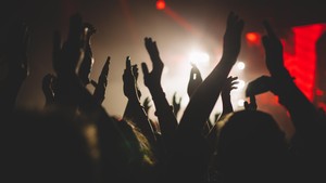 Corona, Tempat Musik Inggris Minta Rp20 M ke Artis Besar