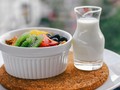 Jangan Lagi Simpan Susu Cair dalam Botol Kaca Bening