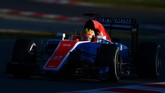 Pada sesi tes siang hari, Rio Haryanto menduduki posisi buncit dengan catatan waktu terbaik 1 menit 28,249 detik. Mantan pebalap GP2 Series itu melahap 78 lap pada sesi siang hari. (Dan Istitene/Getty Images)
