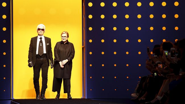 'Ditinggal' Karl Lagerfeld, Show Fendi Tetap Jalan di Milan