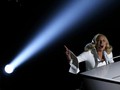 'Hadiah' Lady Gaga dalam Debut Tur Konser 'Dive Bar'
