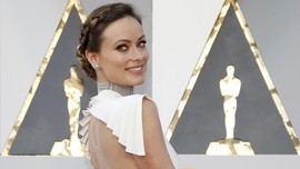 Kenangan Olivia Wilde Pecah Air Ketuban di Tengah Konser
