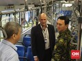Ahok Ingin Metromini Baru Kursinya Menghadap ke Depan