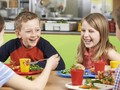 Wadah Makan Unik Bikin Anak Bersemangat Makan