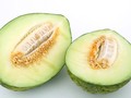 Sepasang Melon di Jepang Terjual Rp413 Juta