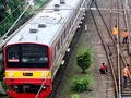 Sebanyak 30 KRL Pesanan KCJ Tiba di Tanjung Priok