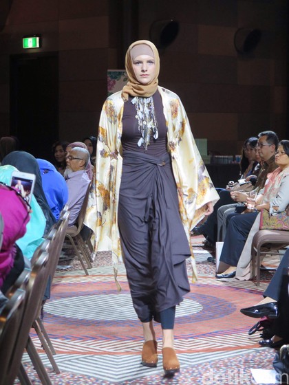 Ketika Desainer Hijab Indonesia dan Australia Berbagi 