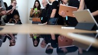 Sering Ngetik di iPad? Floating Keyboard Case Ini Bisa Bikin Kerja Lebih Praktis