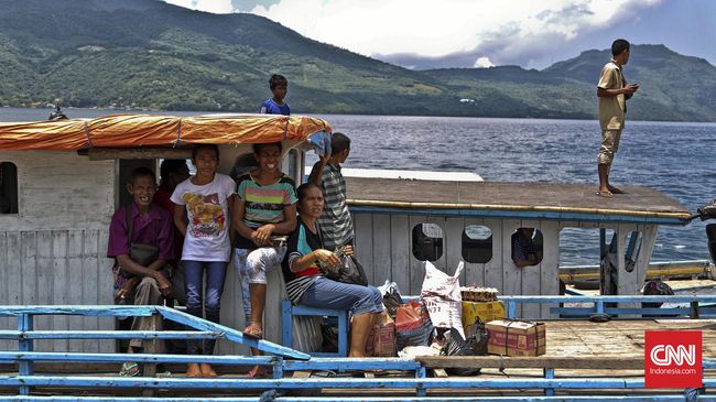 Peziarah Terus Datangi Larantuka untuk Persisan Anta Tuan