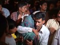 Suasana Duka Selimuti Keluarga Korban Bom di Pakistan