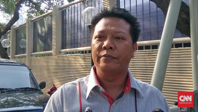 Politikus Gerindra Nizar Zahro Dimakamkan di Bangkalan, Jatim