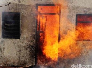 70 Orang Masih Hilang Setelah Kebakaran Asrama Sekolah di Kenya