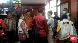 Suap RAPBN, KPK Geledah Rumah Politikus PAN dan Apartemen